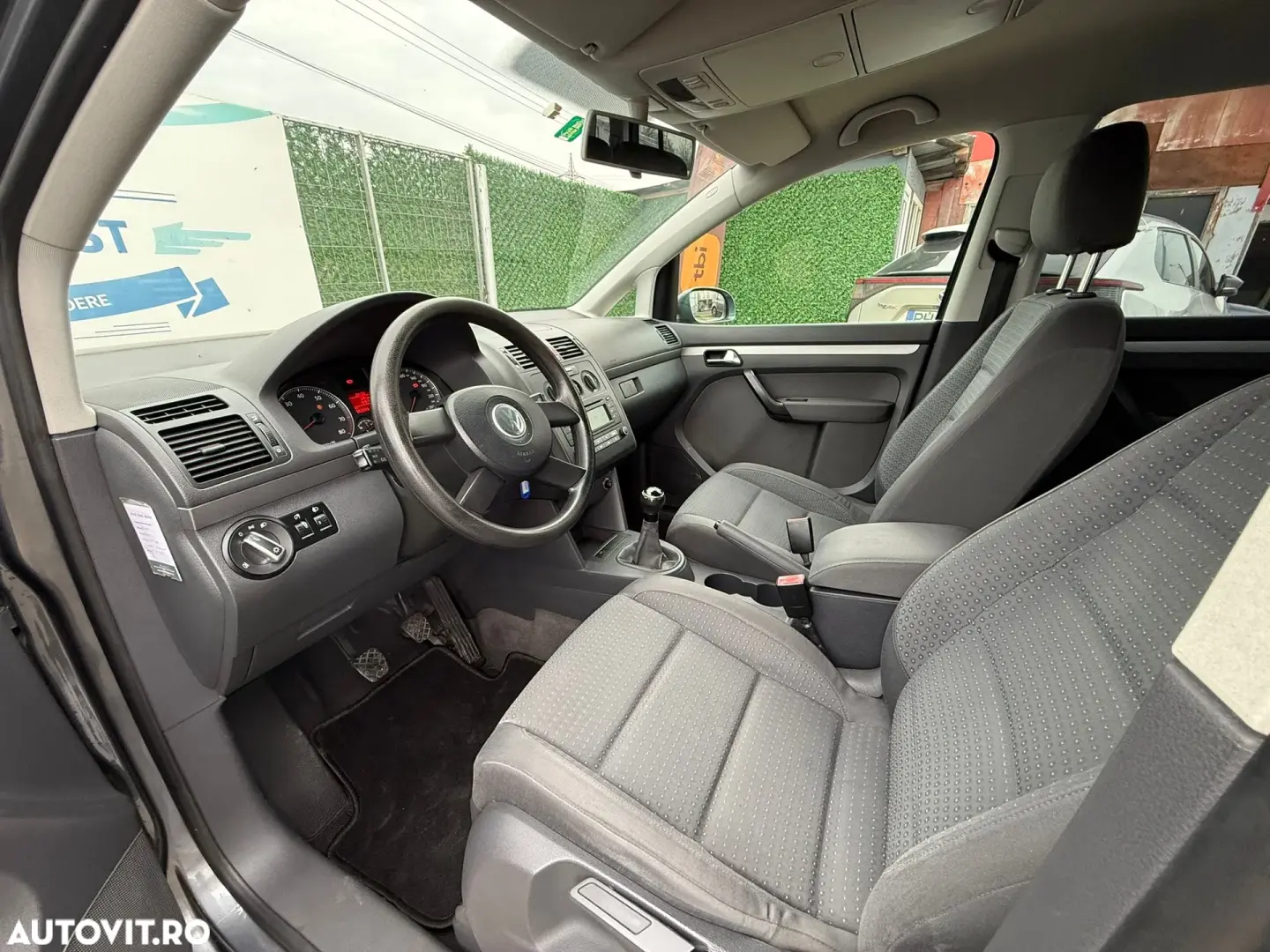 Volkswagen Touran 1.6 FSI Trendline