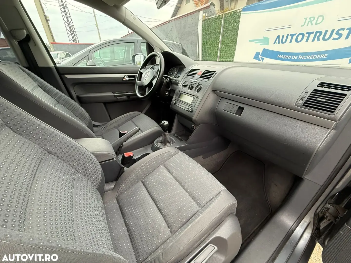 Volkswagen Touran 1.6 FSI Trendline