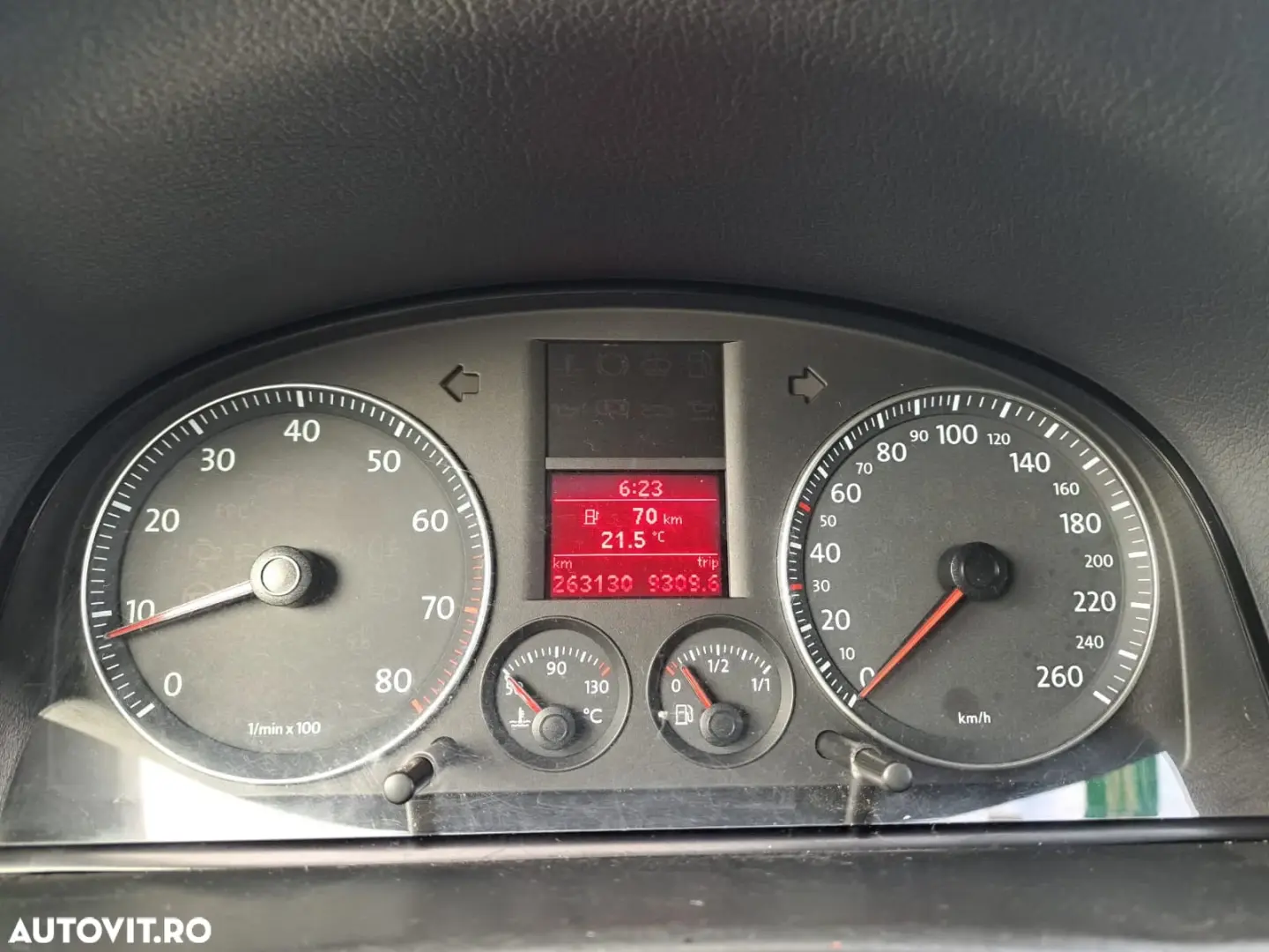 Volkswagen Touran 1.6 FSI Trendline