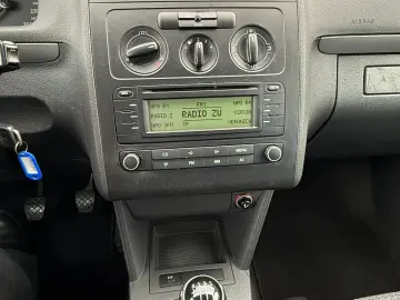 Volkswagen Touran 1.6 FSI Trendline