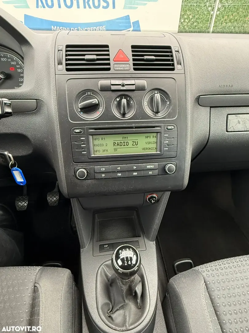 Volkswagen Touran 1.6 FSI Trendline