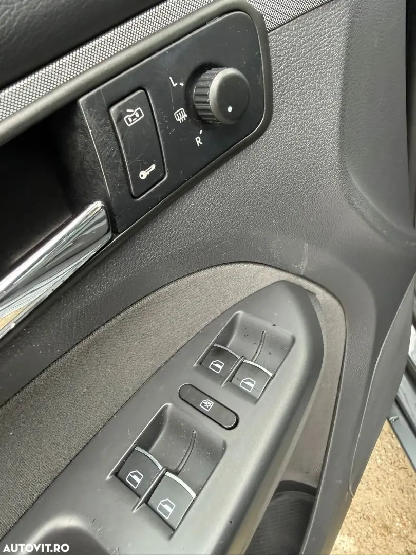 Volkswagen Touran 1.6 FSI Trendline