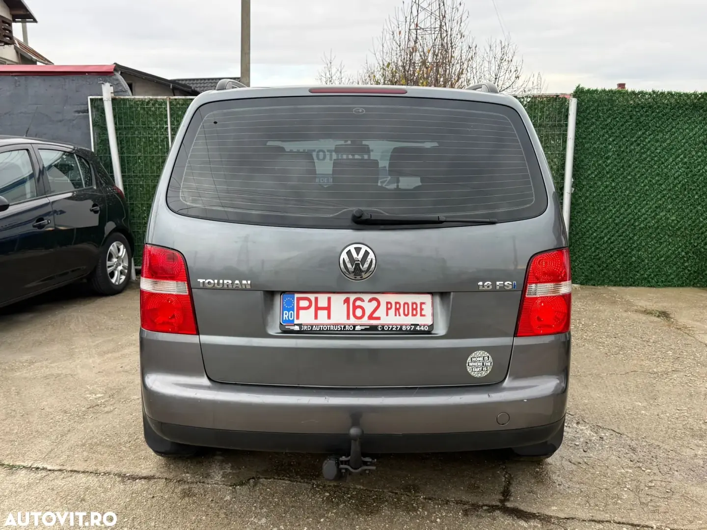 Volkswagen Touran 1.6 FSI Trendline