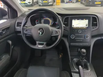 Renault Megane 1.5 dCi DIESEL 110 CP EURO 6 FARA AD BLUE