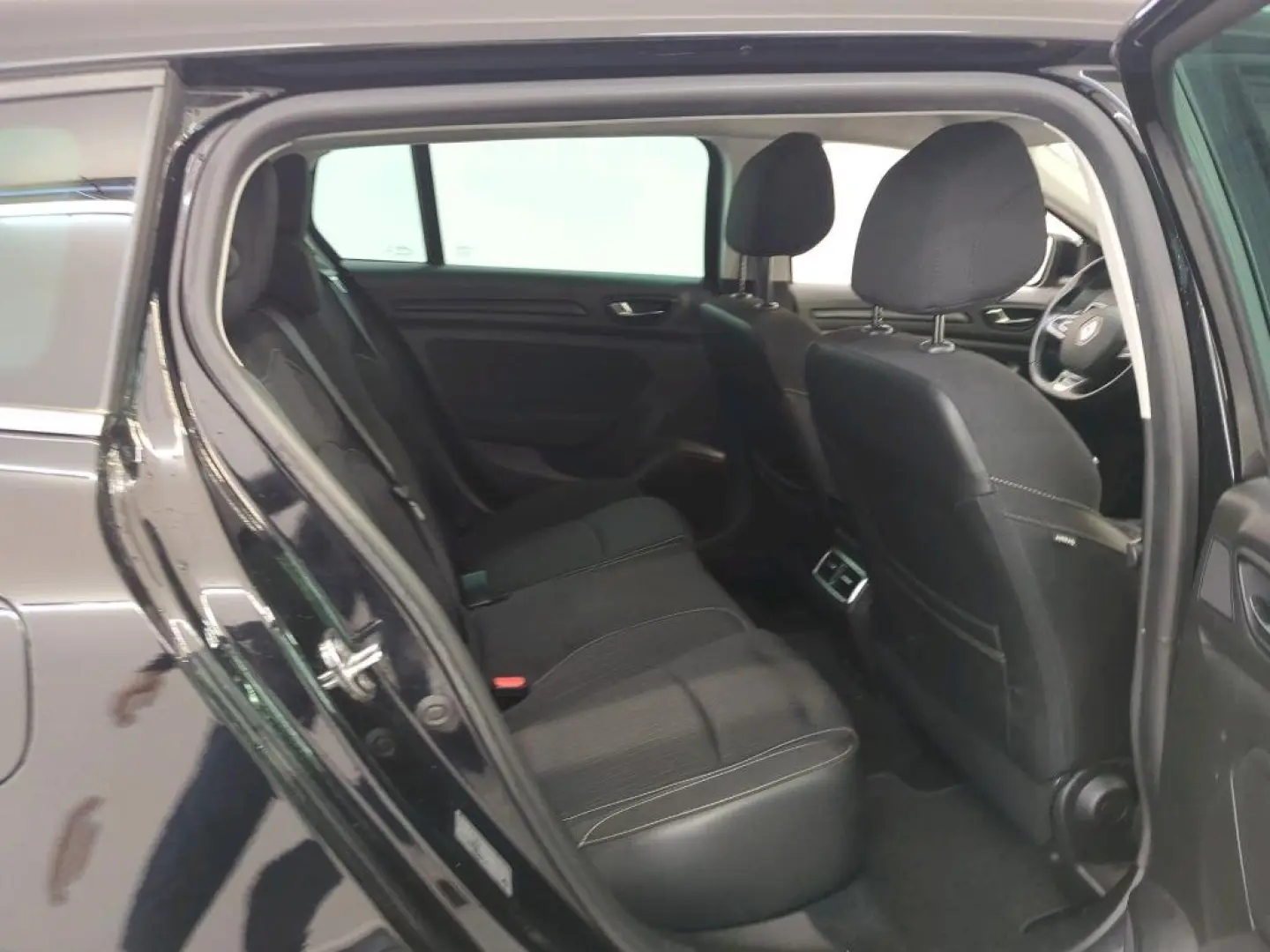 Renault Megane 1.5 dCi DIESEL 110 CP EURO 6 FARA AD BLUE