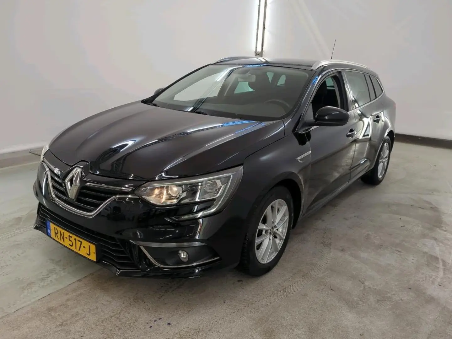 Renault Megane 1.5 dCi DIESEL 110 CP EURO 6 FARA AD BLUE