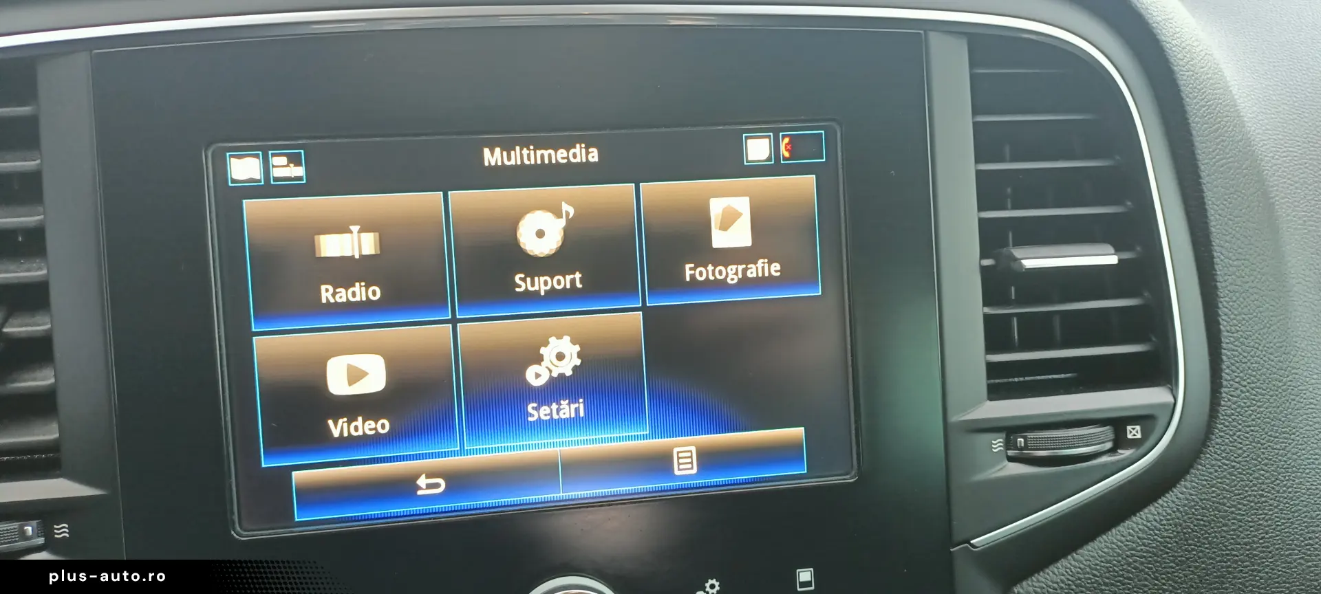 Renault Megane 1.5 dCi DIESEL 110 CP EURO 6 FARA AD BLUE