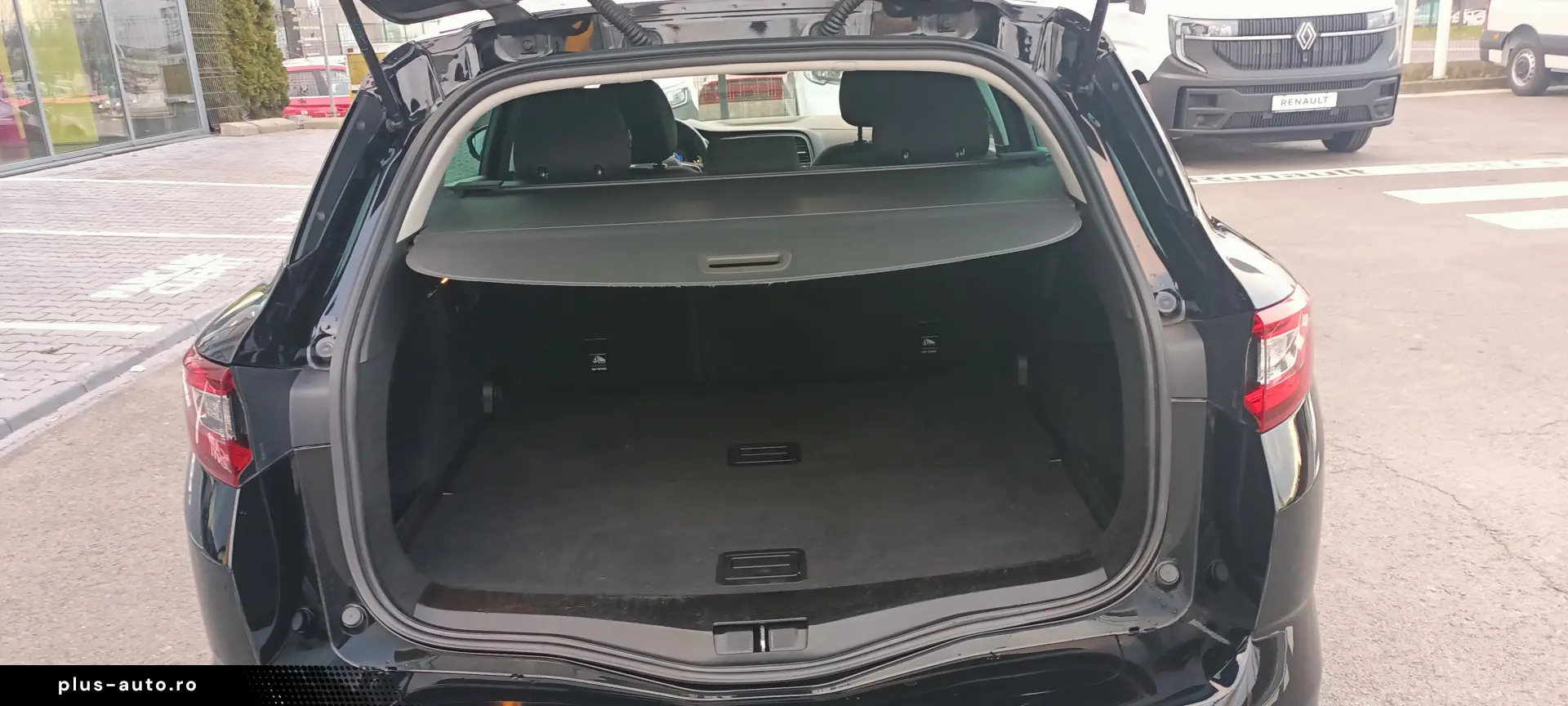 Renault Megane 1.5 dCi DIESEL 110 CP EURO 6 FARA AD BLUE