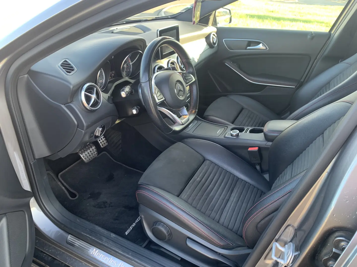 Mercedes-Benz GLA 220 d 4Matic 7G-DCT AMG Line