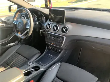 Mercedes-Benz GLA 220 d 4Matic 7G-DCT AMG Line