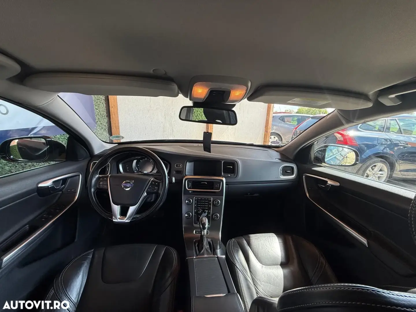 Volvo V60 D6 Plug-In-Hybrid AWD Geartronic Summum