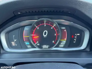 Volvo V60 D6 Plug-In-Hybrid AWD Geartronic Summum