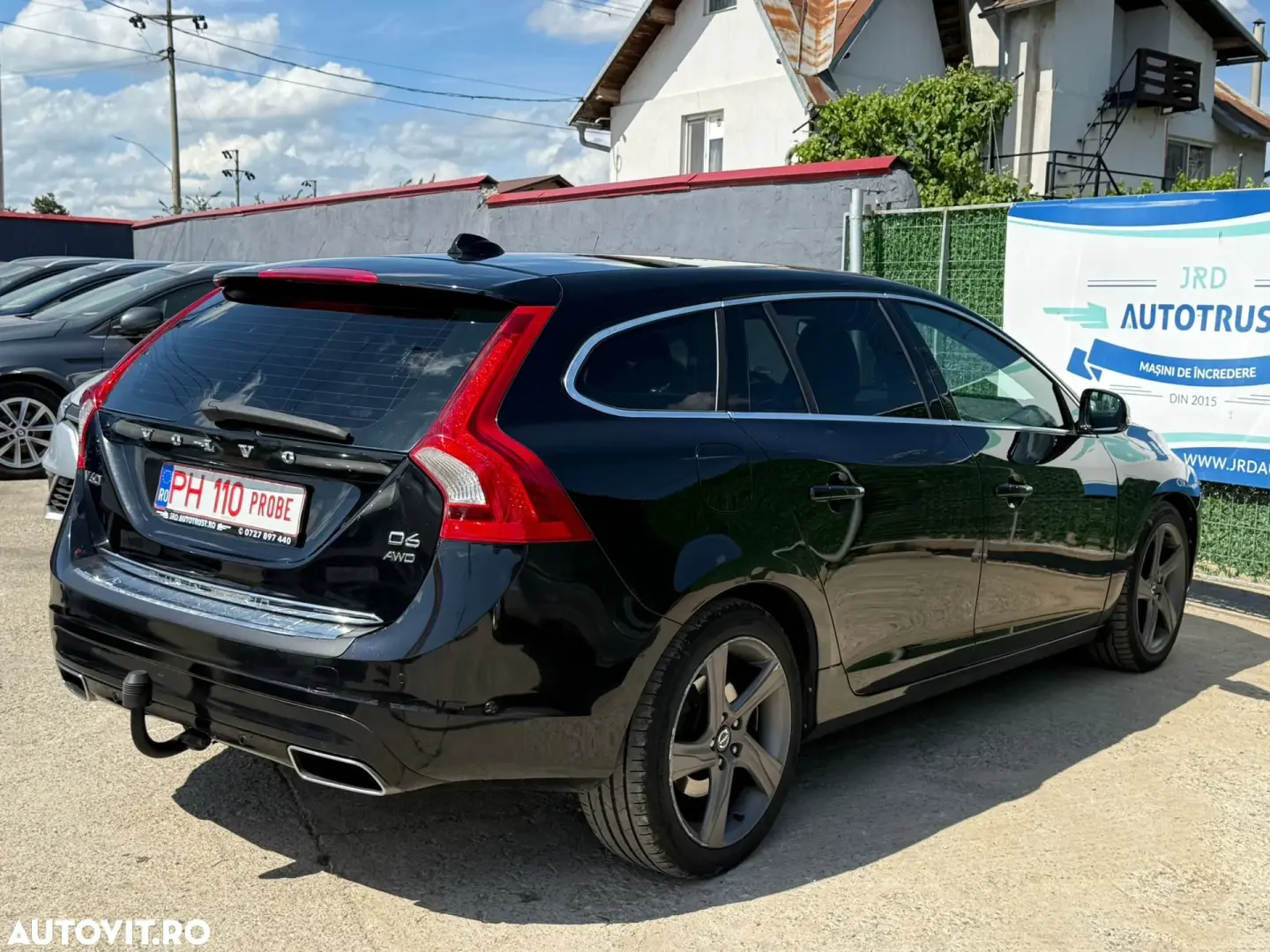 Volvo V60 D6 Plug-In-Hybrid AWD Geartronic Summum