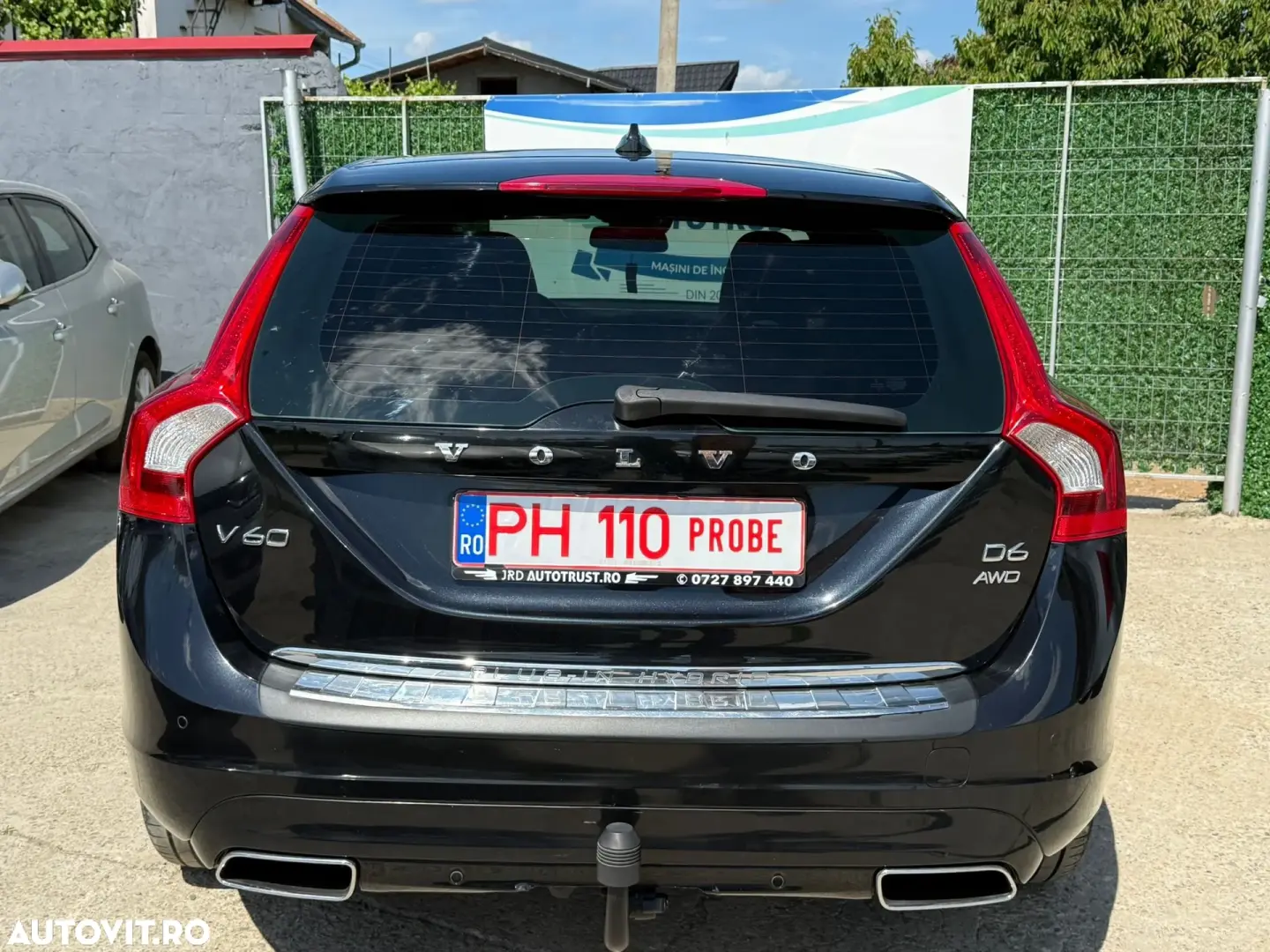 Volvo V60 D6 Plug-In-Hybrid AWD Geartronic Summum