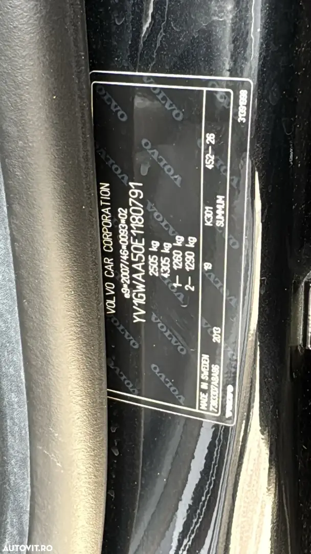 Volvo V60 D6 Plug-In-Hybrid AWD Geartronic Summum