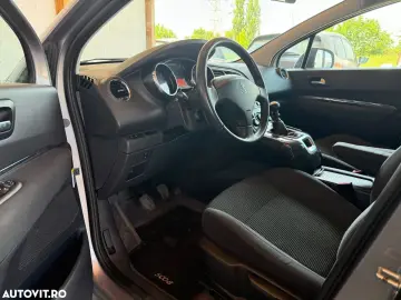 Peugeot 5008 HDI 115 Active