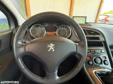 Peugeot 5008 HDI 115 Active