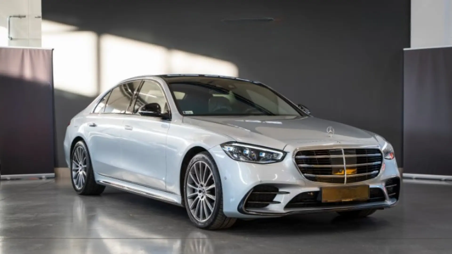 Mercedes-Benz S 500 4MATIC L Hinten  360  Kamera