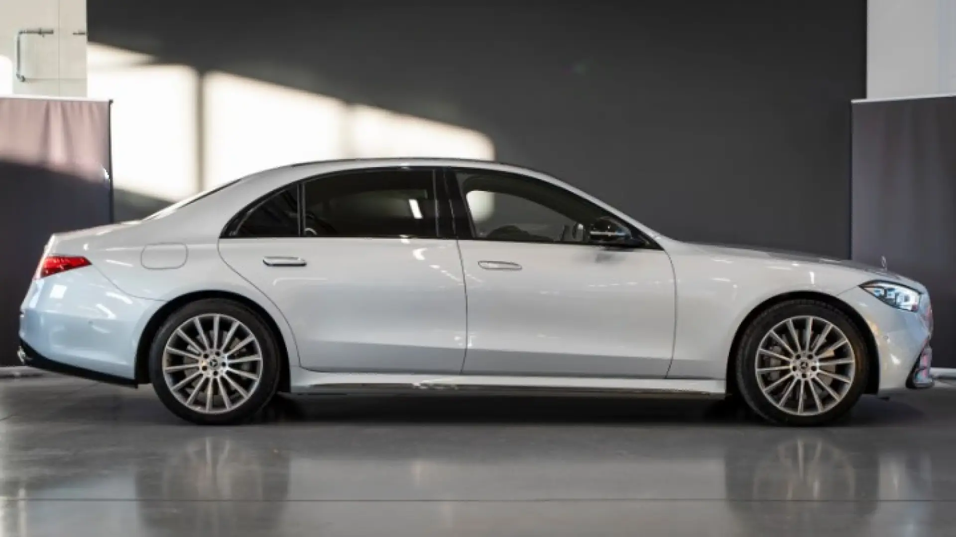 Mercedes-Benz S 500 4MATIC L Hinten  360  Kamera