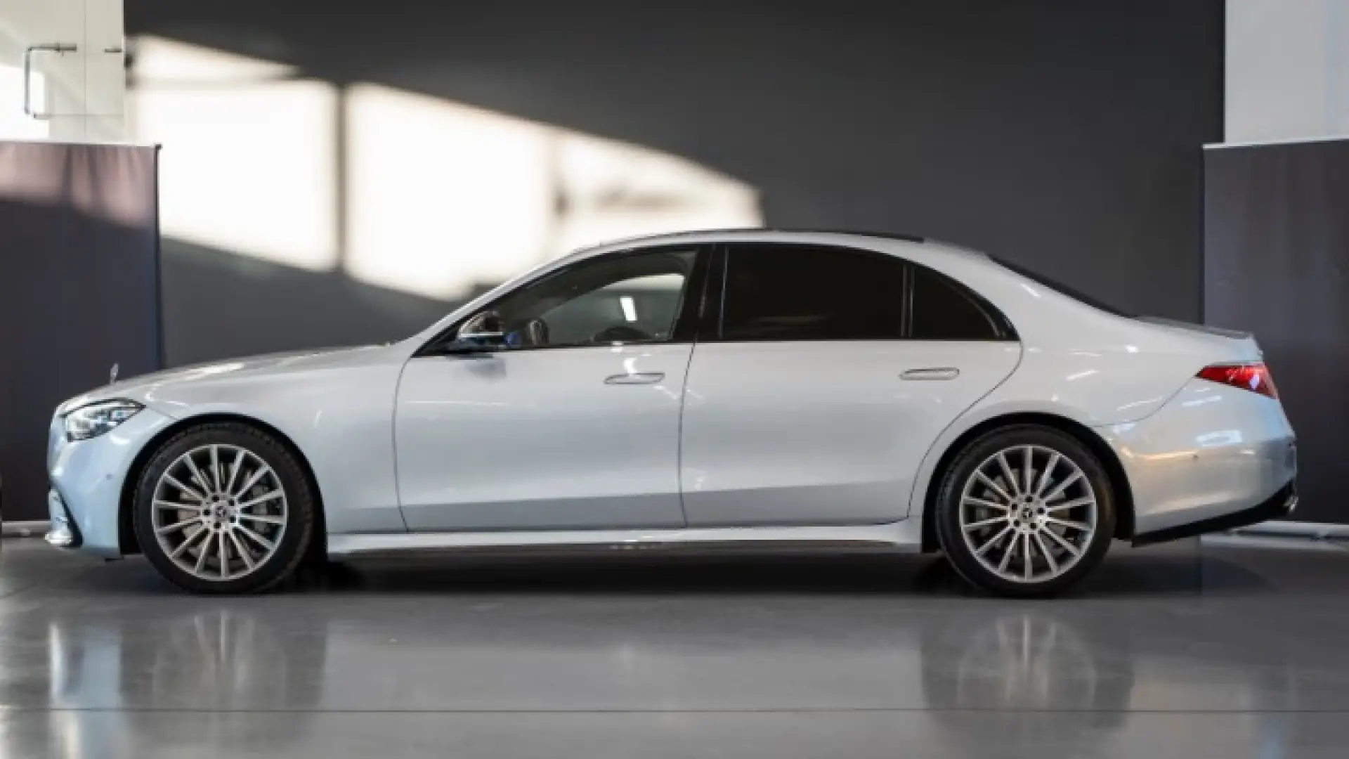 Mercedes-Benz S 500 4MATIC L Hinten  360  Kamera