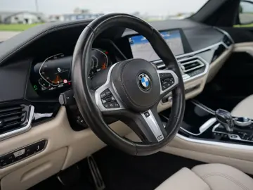 BMW X5 xDrive 30d M Sport PANO HuD 360  LED