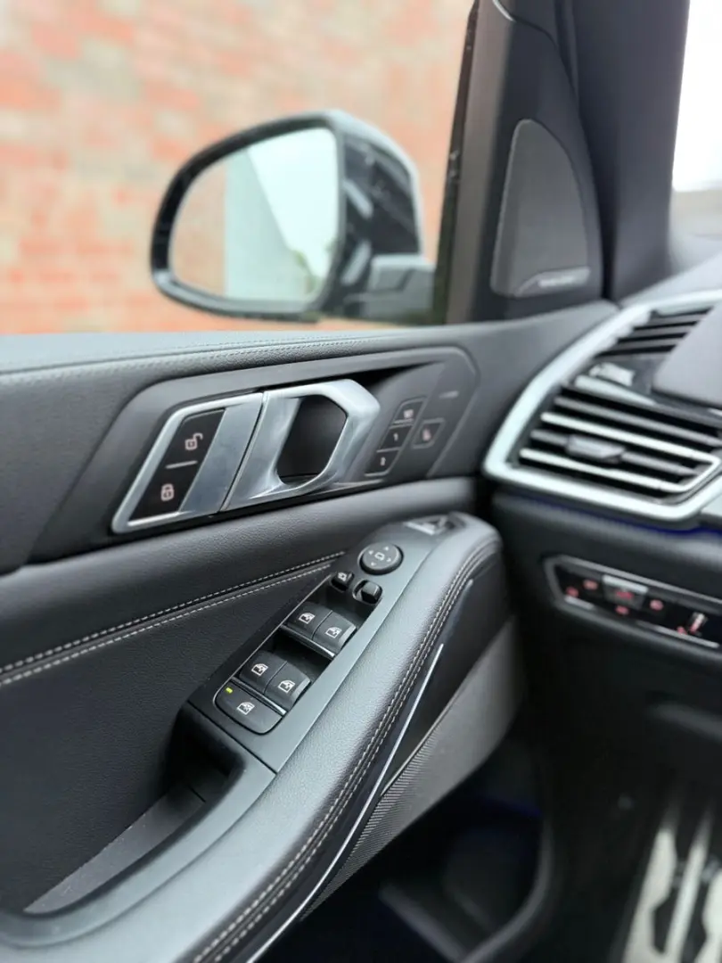 BMW X5 M50i SOFT-HUD-LED-LEDER-PANO