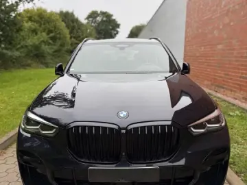 BMW X5 M50i SOFT-HUD-LED-LEDER-PANO