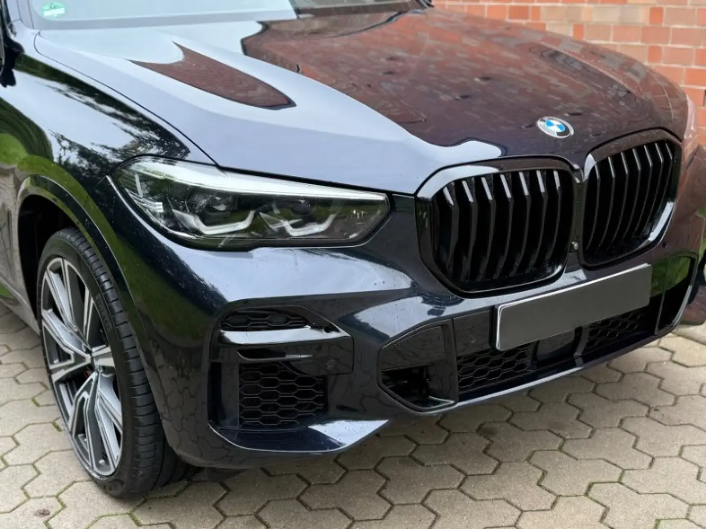 BMW X5 M50i SOFT-HUD-LED-LEDER-PANO