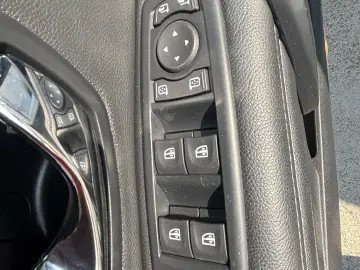 Renault Megane ENERGY dCi 110 Start & Stop Bose Edition