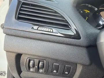 Renault Megane ENERGY dCi 110 Start & Stop Bose Edition