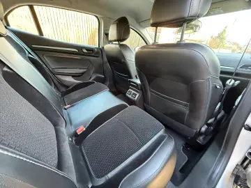 Renault Megane Estate 1.5 dCI Intens