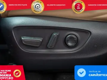 Toyota RAV4 2.5 Hybrid VVT-iE 4x4 Luxury Plus