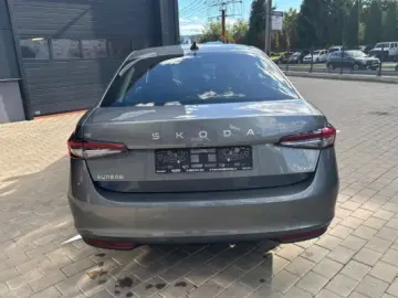 Skoda Superb 2.0 TDI DSG 4X4 Selection 194 CP