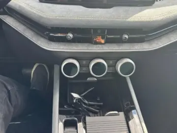 Skoda Superb 2.0 TDI DSG 4X4 Selection 194 CP