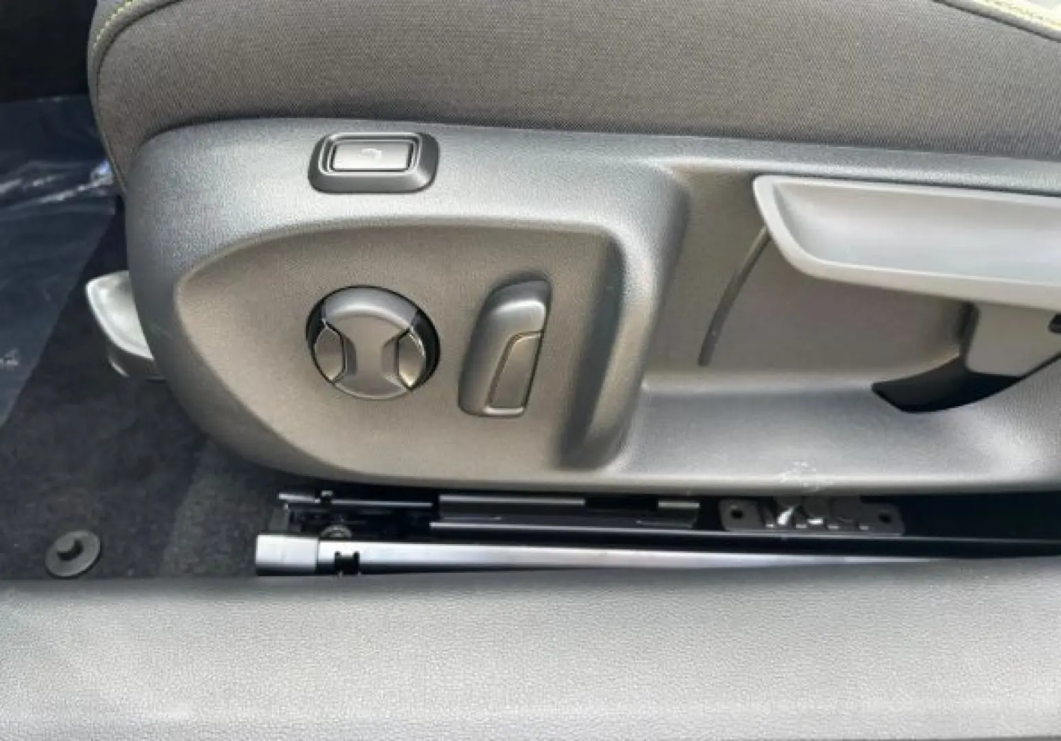 Skoda Superb 2.0 TDI DSG 4X4 Selection 194 CP