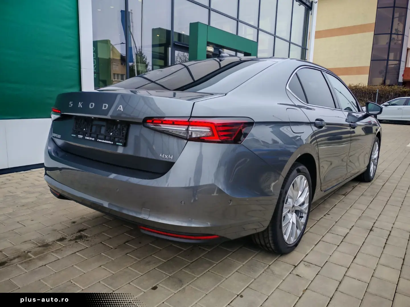 Skoda Superb 2.0 TDI DSG 4X4 Selection 194 CP