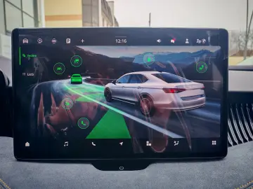 Skoda Superb 2.0 TDI DSG 4X4 Selection 194 CP