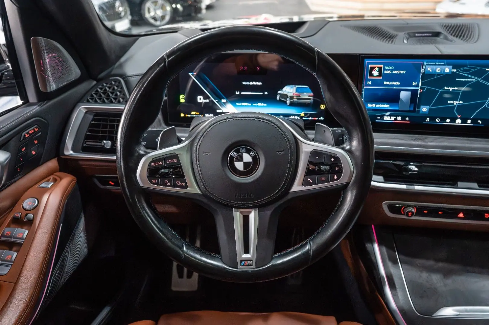 X7 M60i B&W LUFTFEDER. PANO 22 LM HUD 7-SITZ 1HD