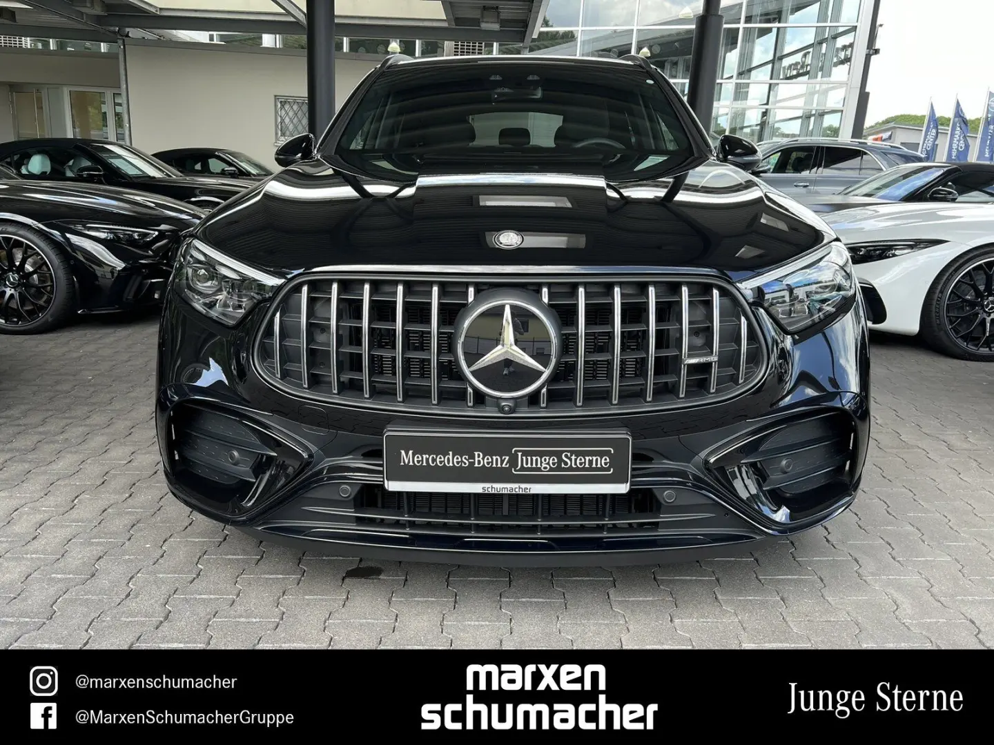 AMG GLC 63 S E PERF Drivers Pano Bur3D AHK Night