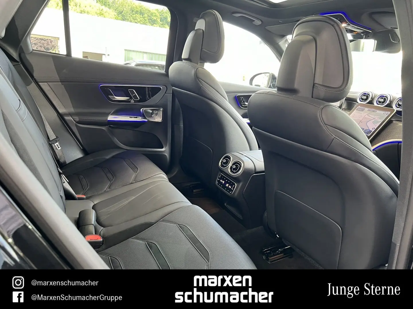 AMG GLC 63 S E PERF Drivers Pano Bur3D AHK Night