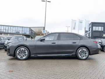 BMW 750e xDrive M Sport