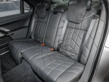 BMW 750e xDrive M Sport