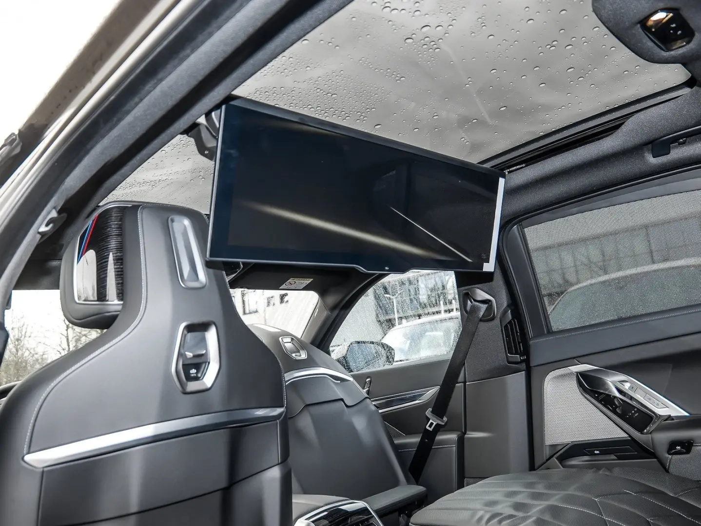 BMW 750e xDrive M Sport