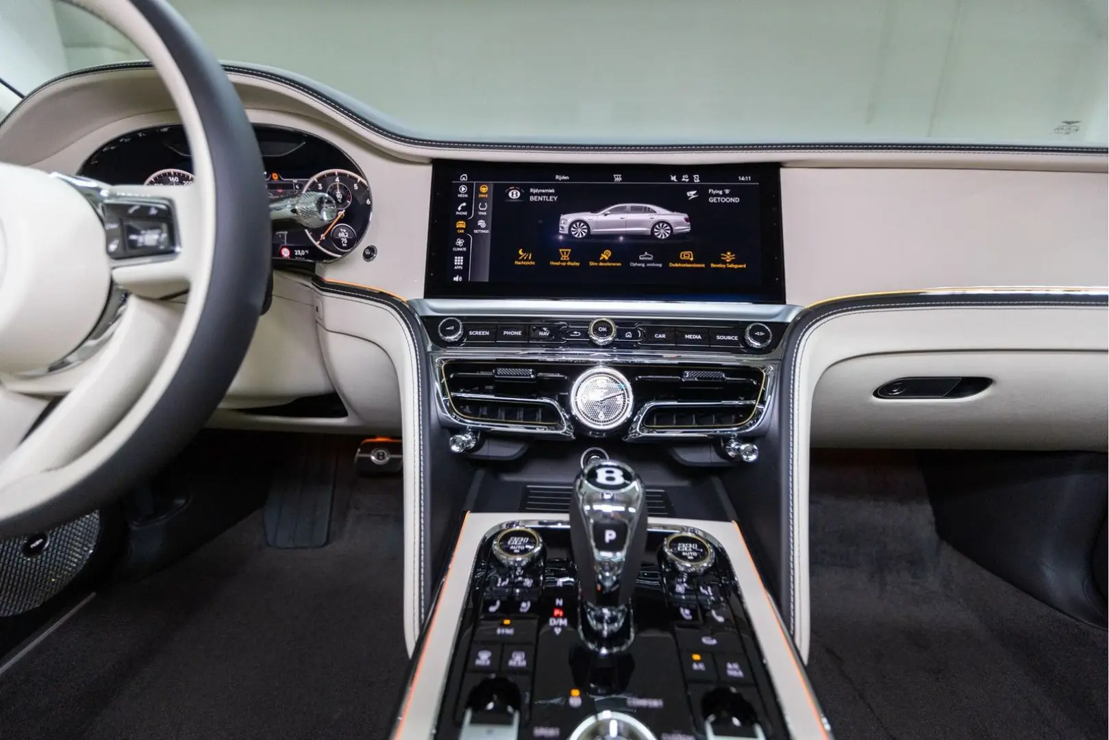 Flying Spur V8 Azure   Piano Linen Veneer   Rota