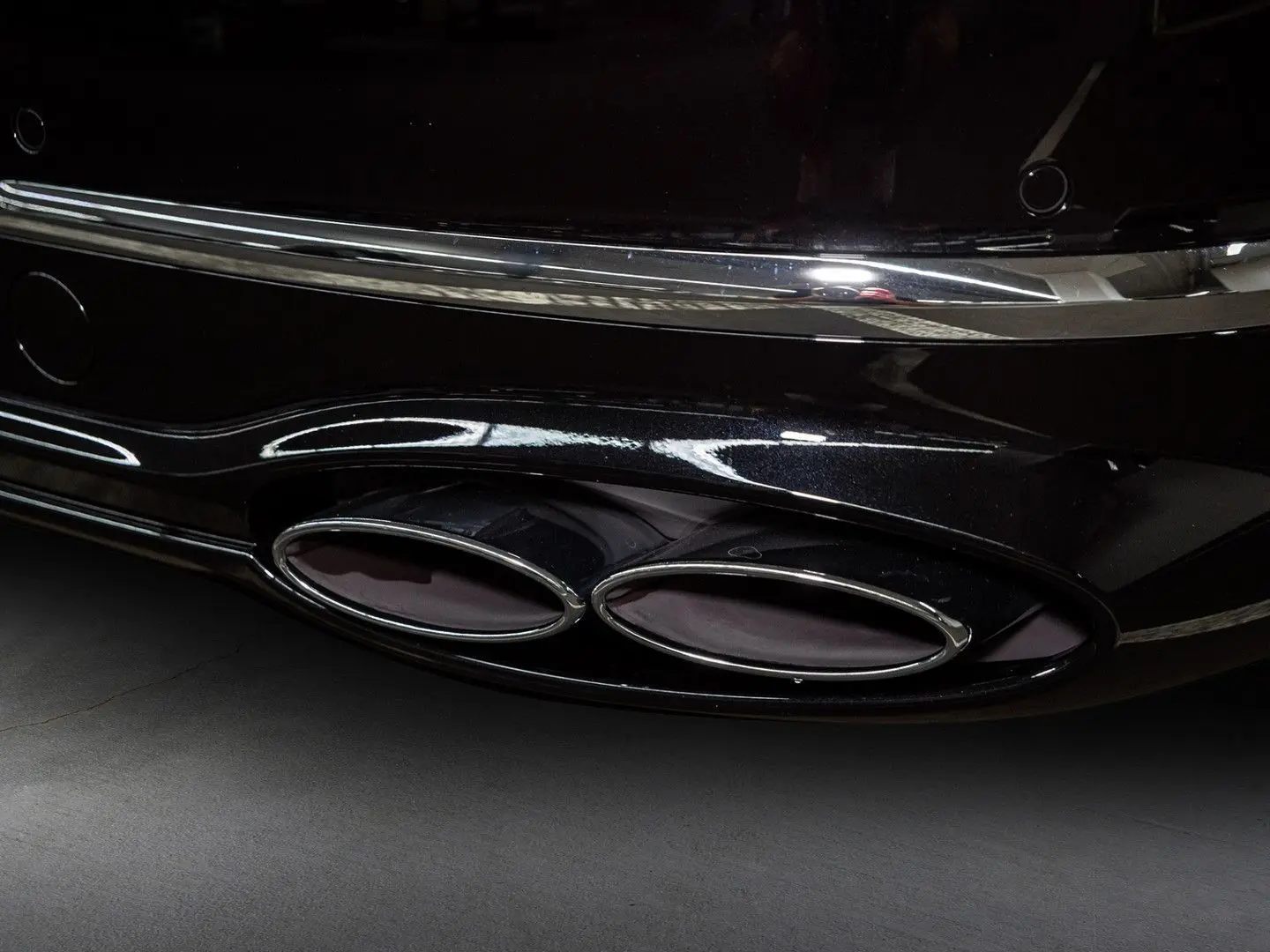 Flying Spur V8 Azure   Piano Linen Veneer   Rota