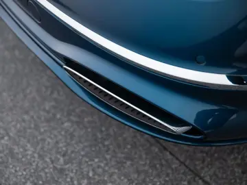 Flying Spur Mulliner V8 Hybrid