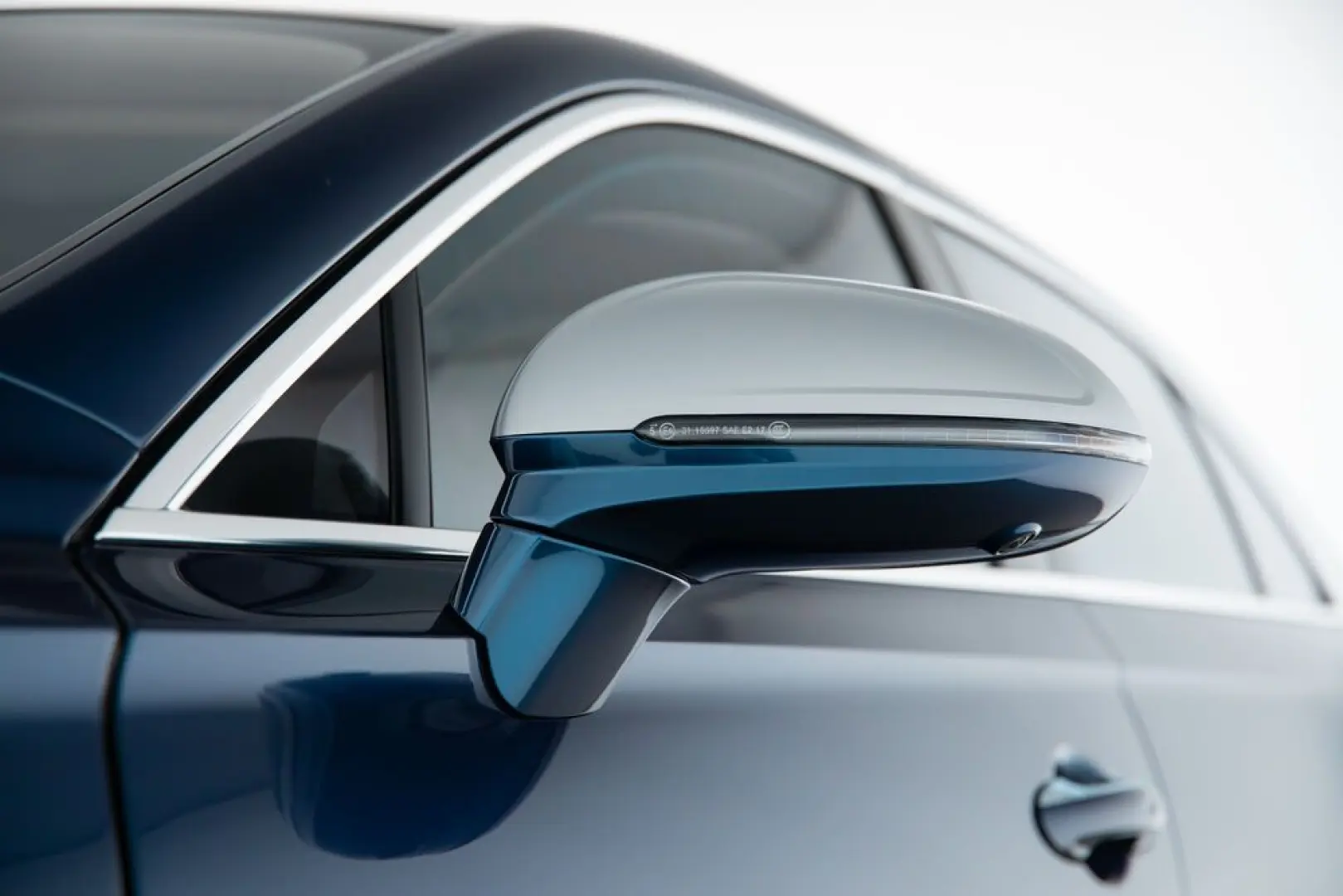 Flying Spur Mulliner V8 Hybrid