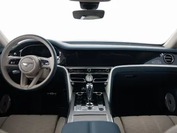 Flying Spur Mulliner V8 Hybrid