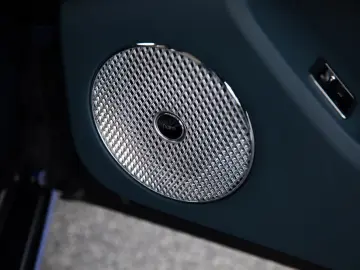 Flying Spur Mulliner V8 Hybrid