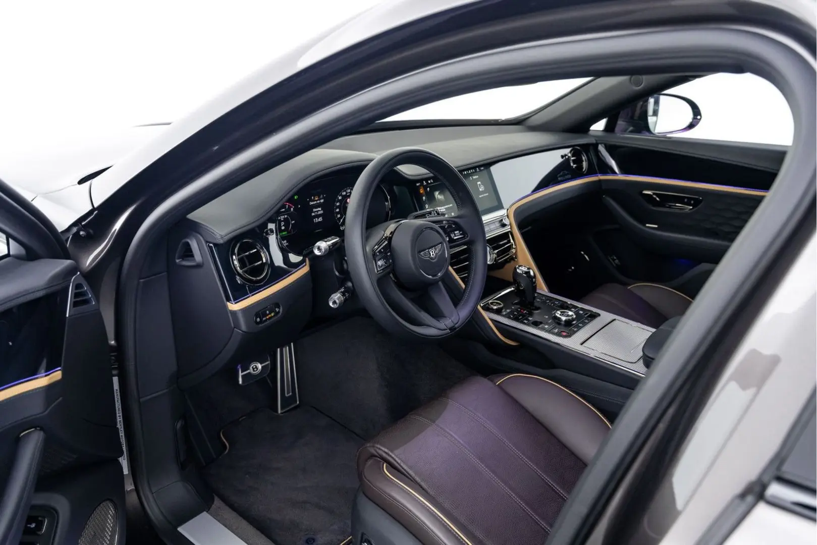 Flying Spur Mulliner V8 Hybrid MY25